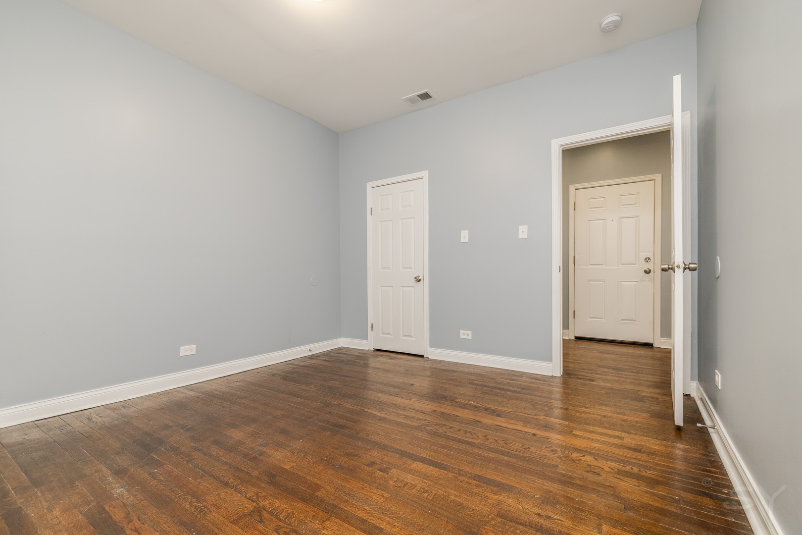 7230 S Yates Boulevard Property Photo 24