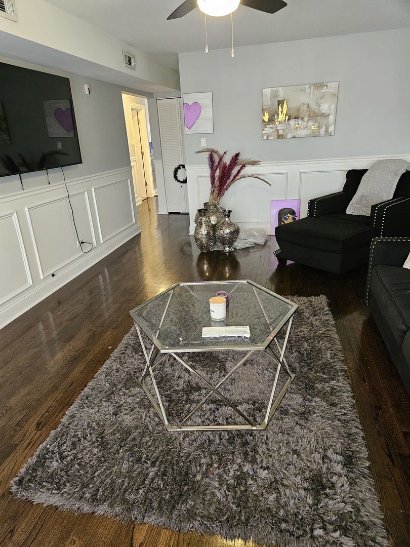 364 Oglesby Avenue Property Photo 3