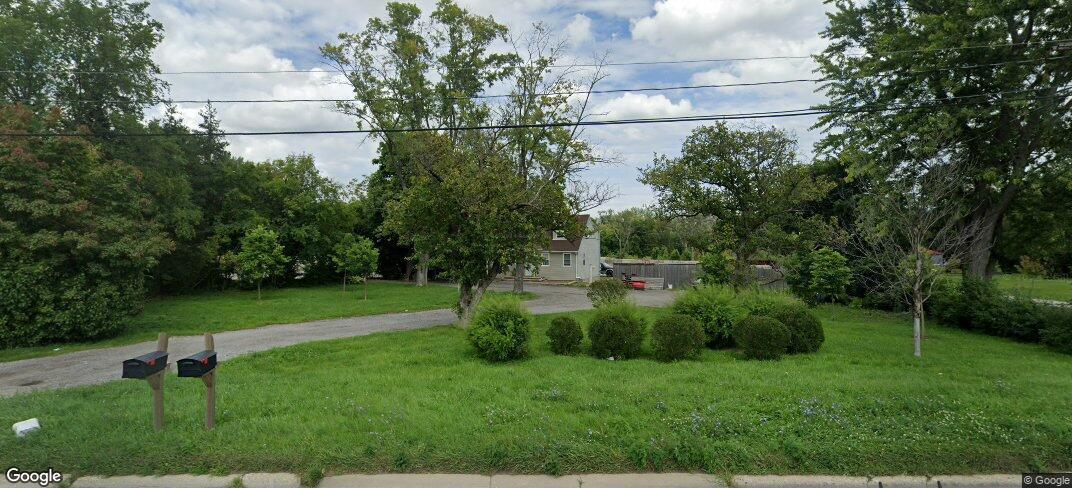24803 N Milwaukee Avenue Property Photo 1