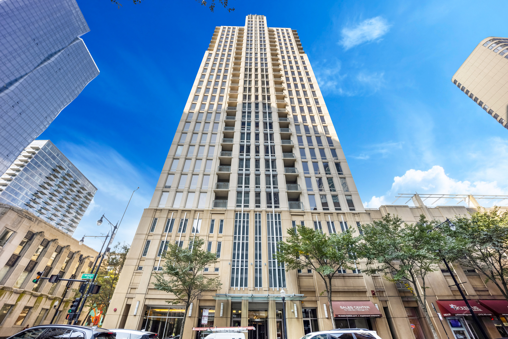 1250 S Michigan Ave Property Photo