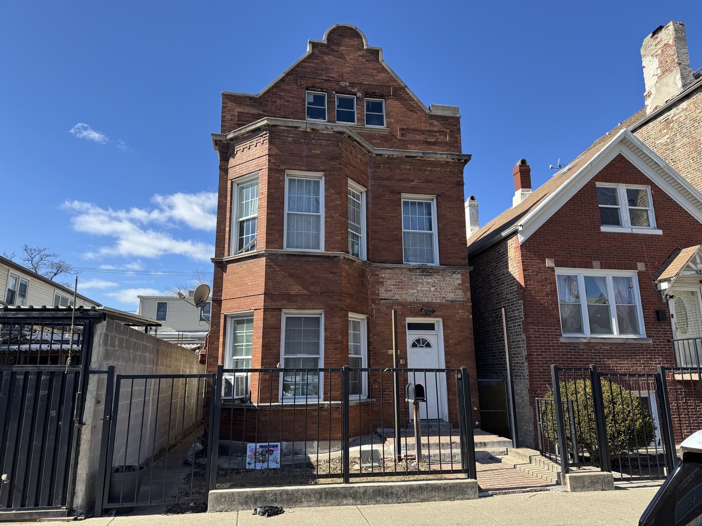 2650 S Homan Avenue Property Photo 1