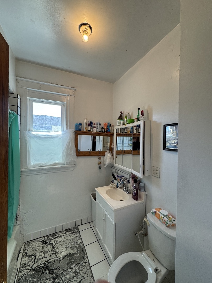 2650 S Homan Avenue Property Photo 6