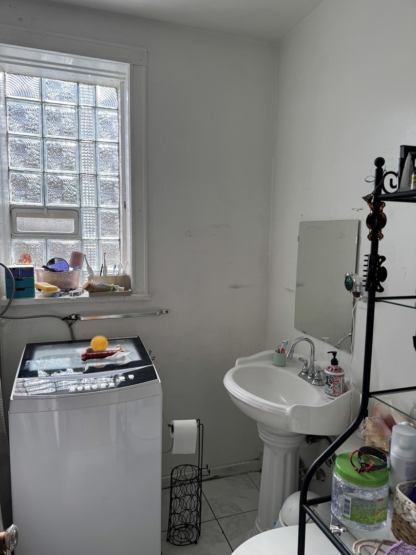 2650 S Homan Avenue Property Photo 11