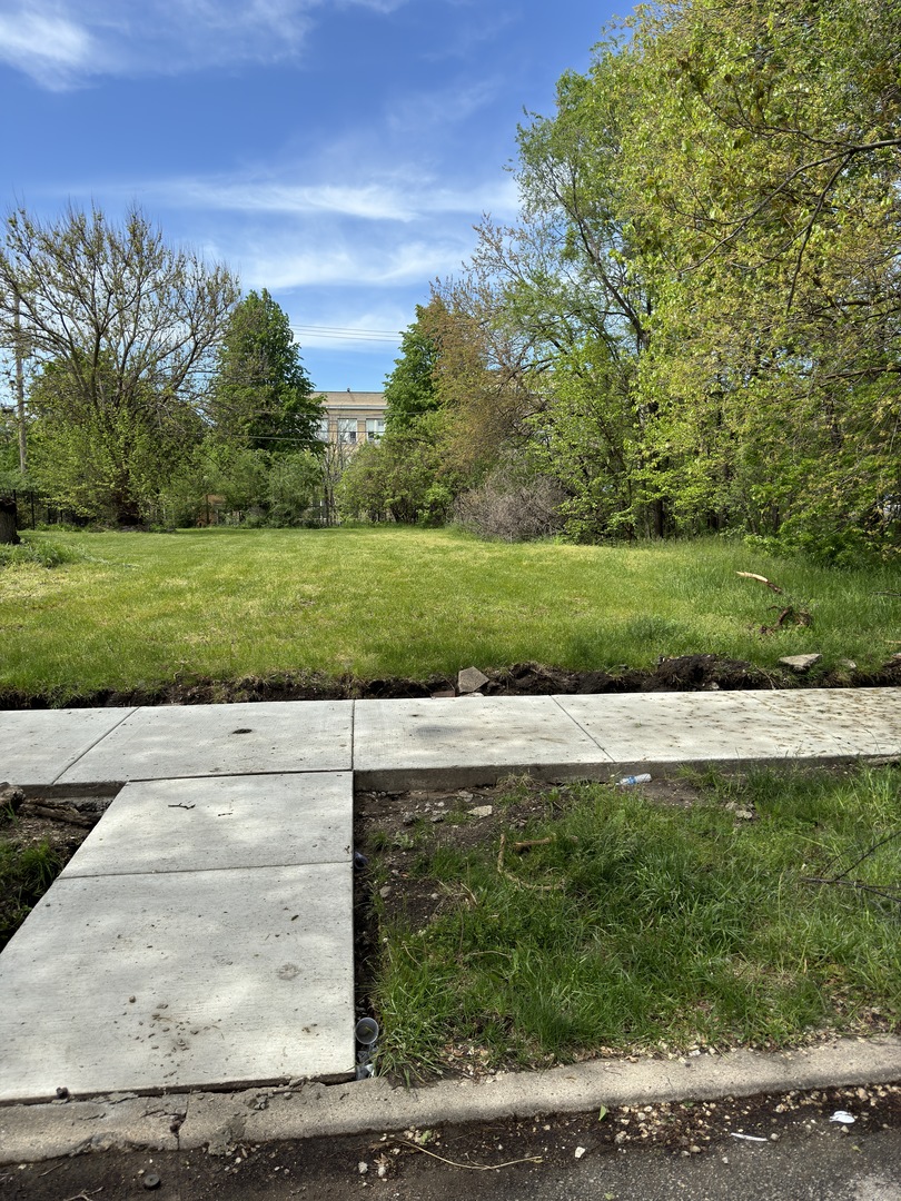 6422 S Minerva Avenue Property Photo 1