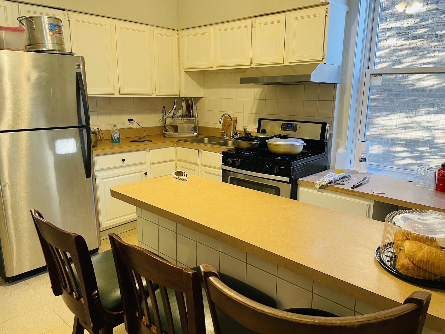 2406 N Bernard Street Property Photo 6