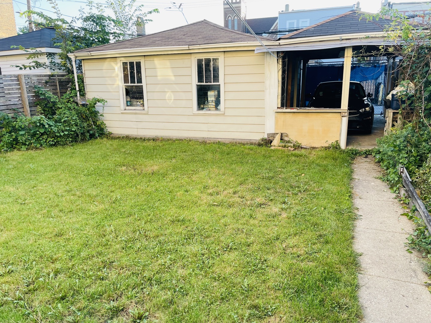 2406 N Bernard Street Property Photo 24
