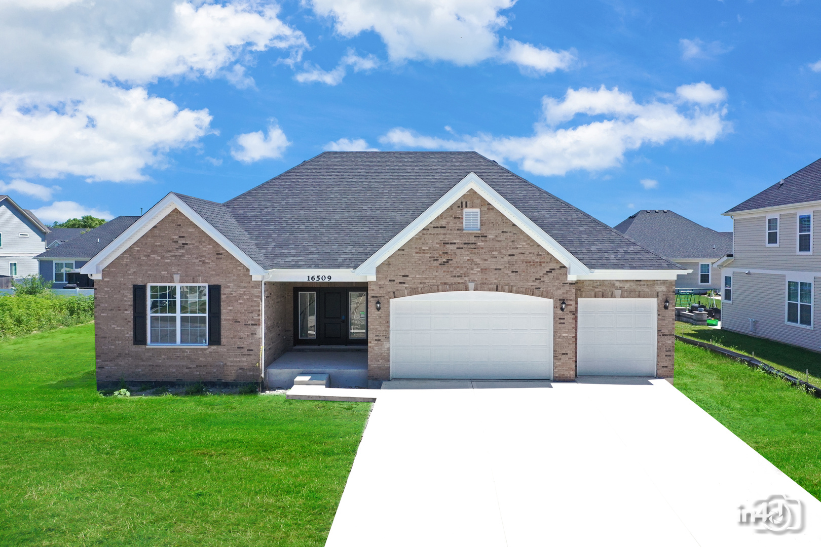 24436 River Crossing Dr Property Photo