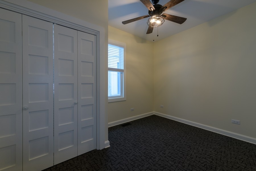 1748 N Albany Avenue Property Photo 33