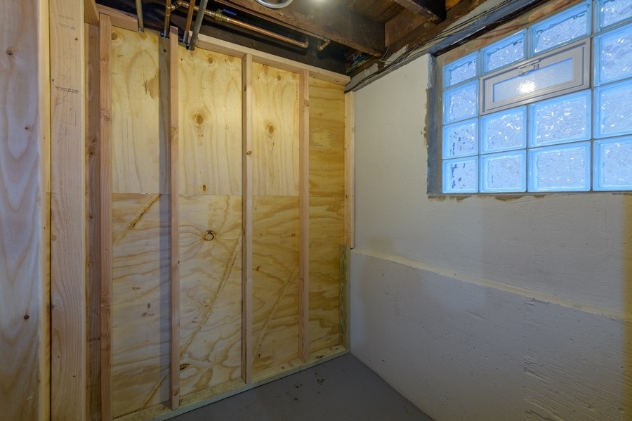 1748 N Albany Avenue Property Photo 39