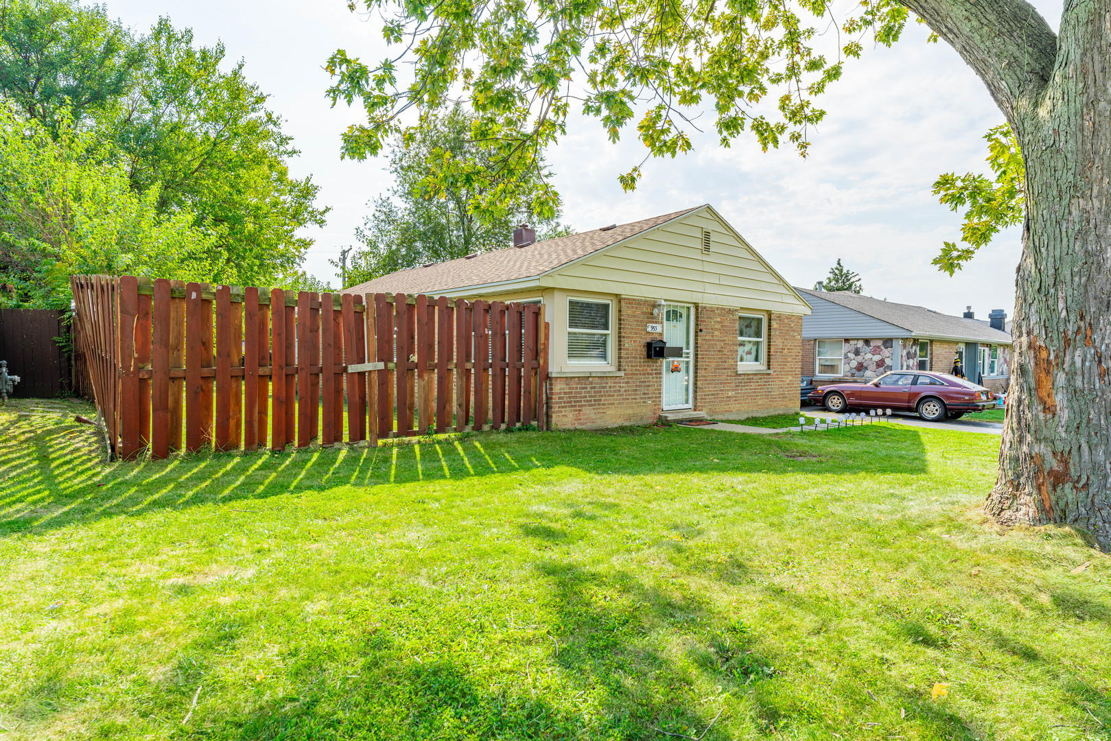 9953 Elm Circle Drive Property Photo
