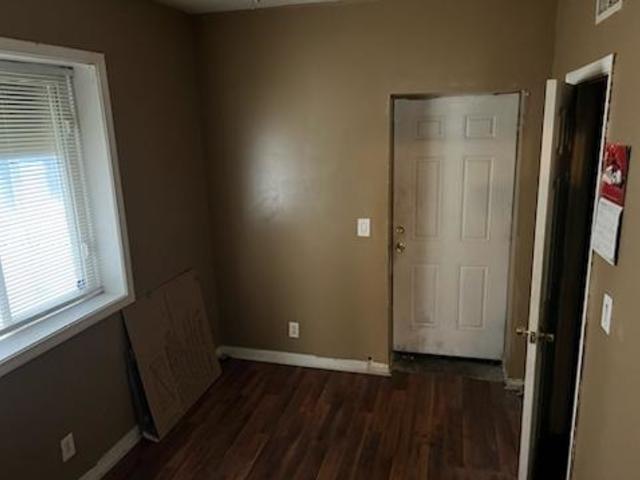 7948 S Drexel Avenue Property Photo 3