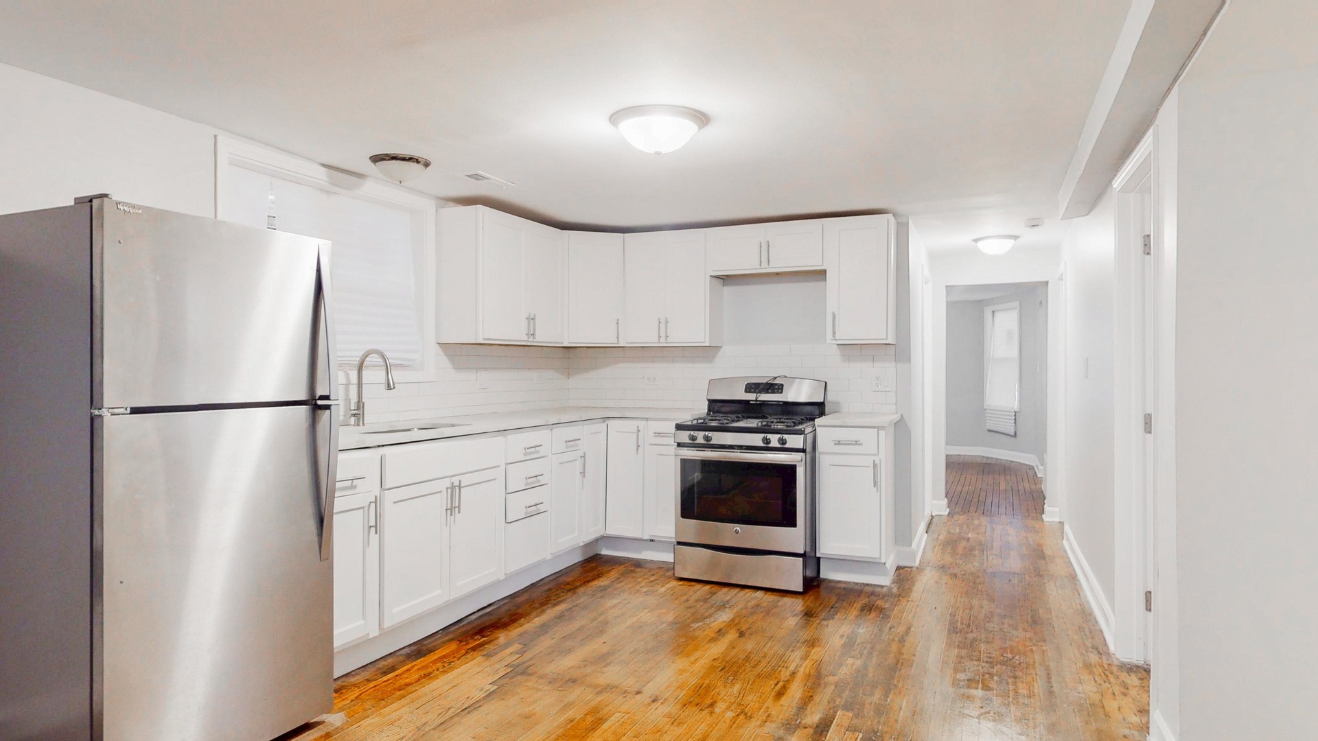 8527 S Marquette Avenue Property Photo 3