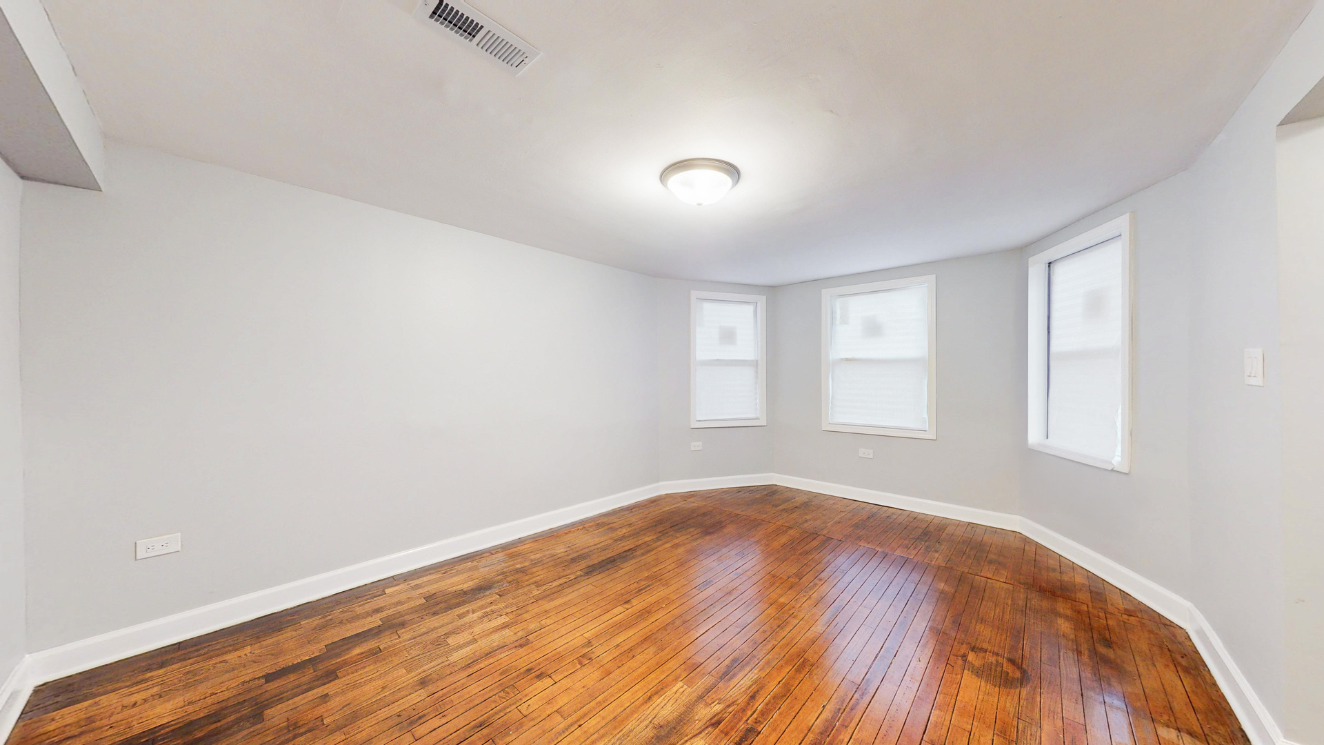 8527 S Marquette Avenue Property Photo 16