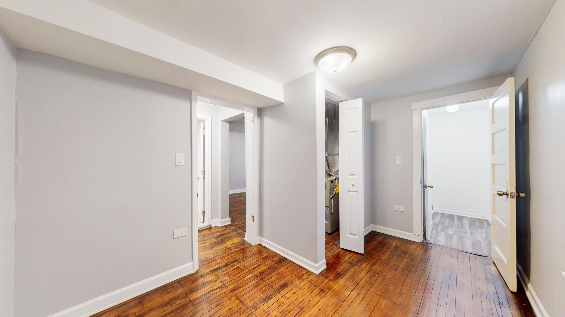 8527 S Marquette Avenue Property Photo 17