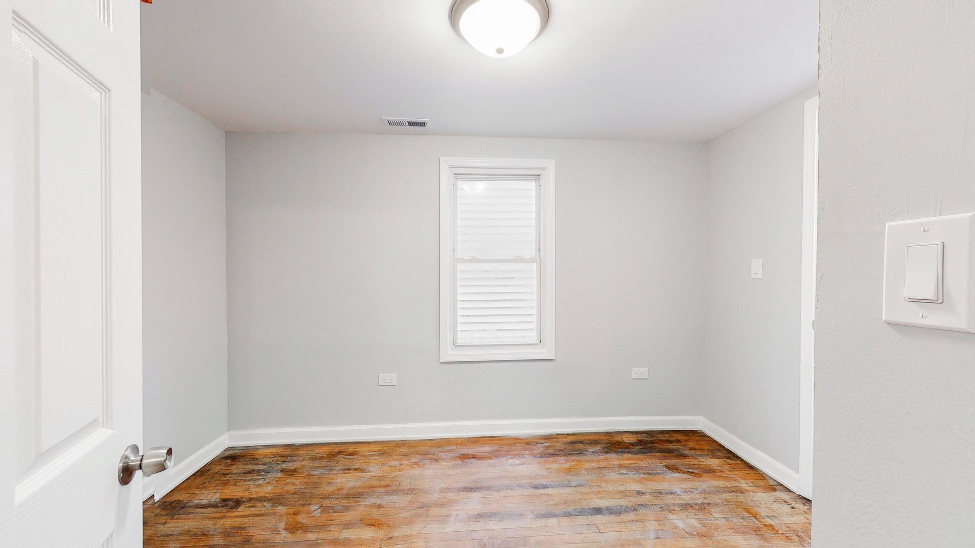 8527 S Marquette Avenue Property Photo 19