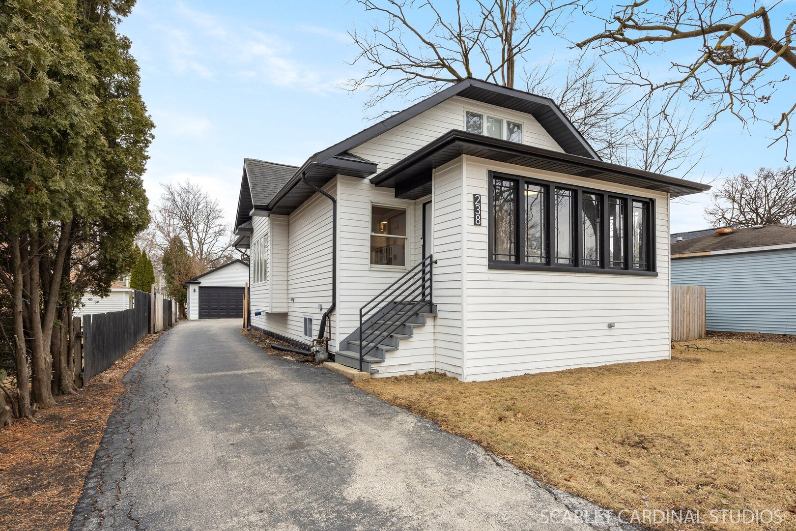 238 E North Avenue Property Photo