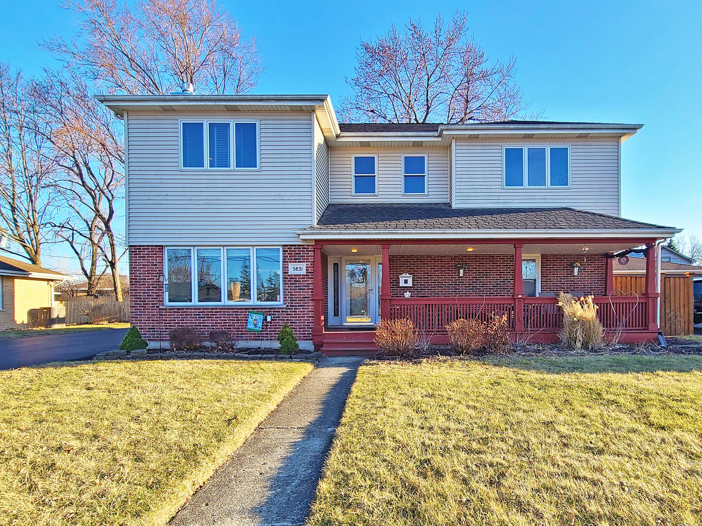 5831 W 109th Street Property Photo