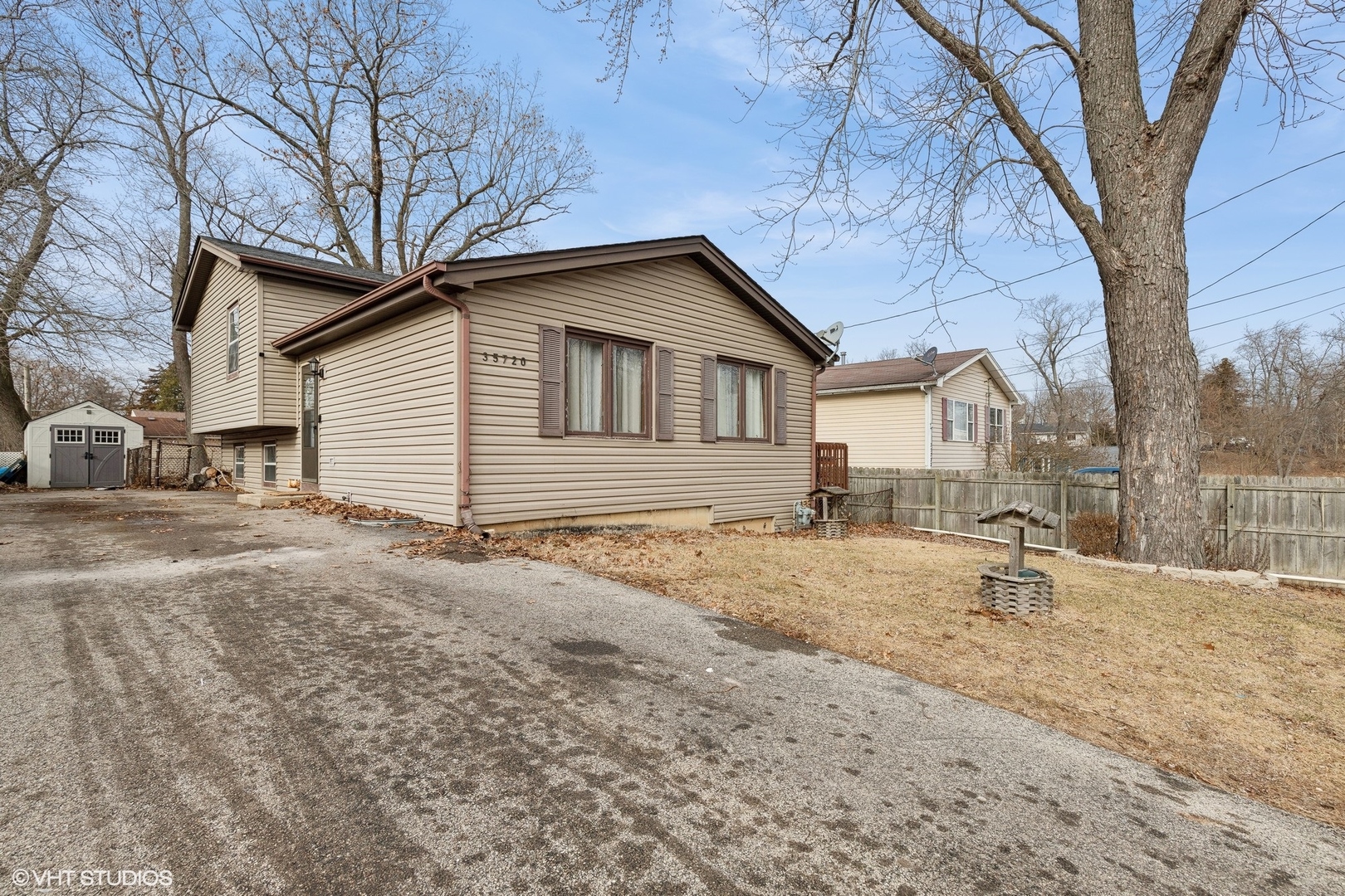35720 N Laurel Avenue Property Photo
