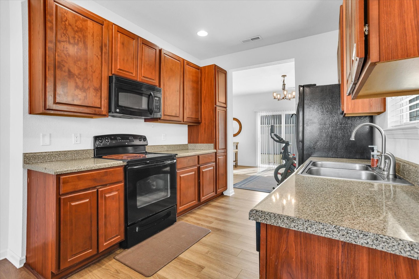 505 Yalow Drive Property Photo 13