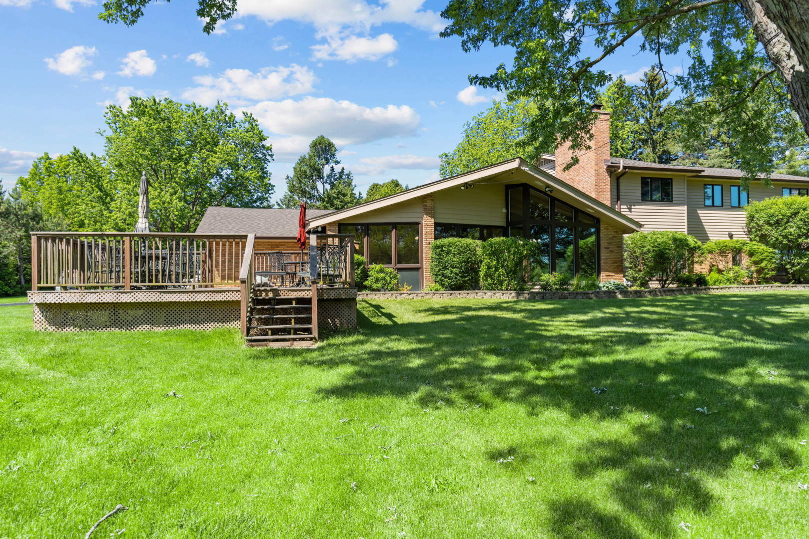 3305 Old Mchenry Road Property Photo 1