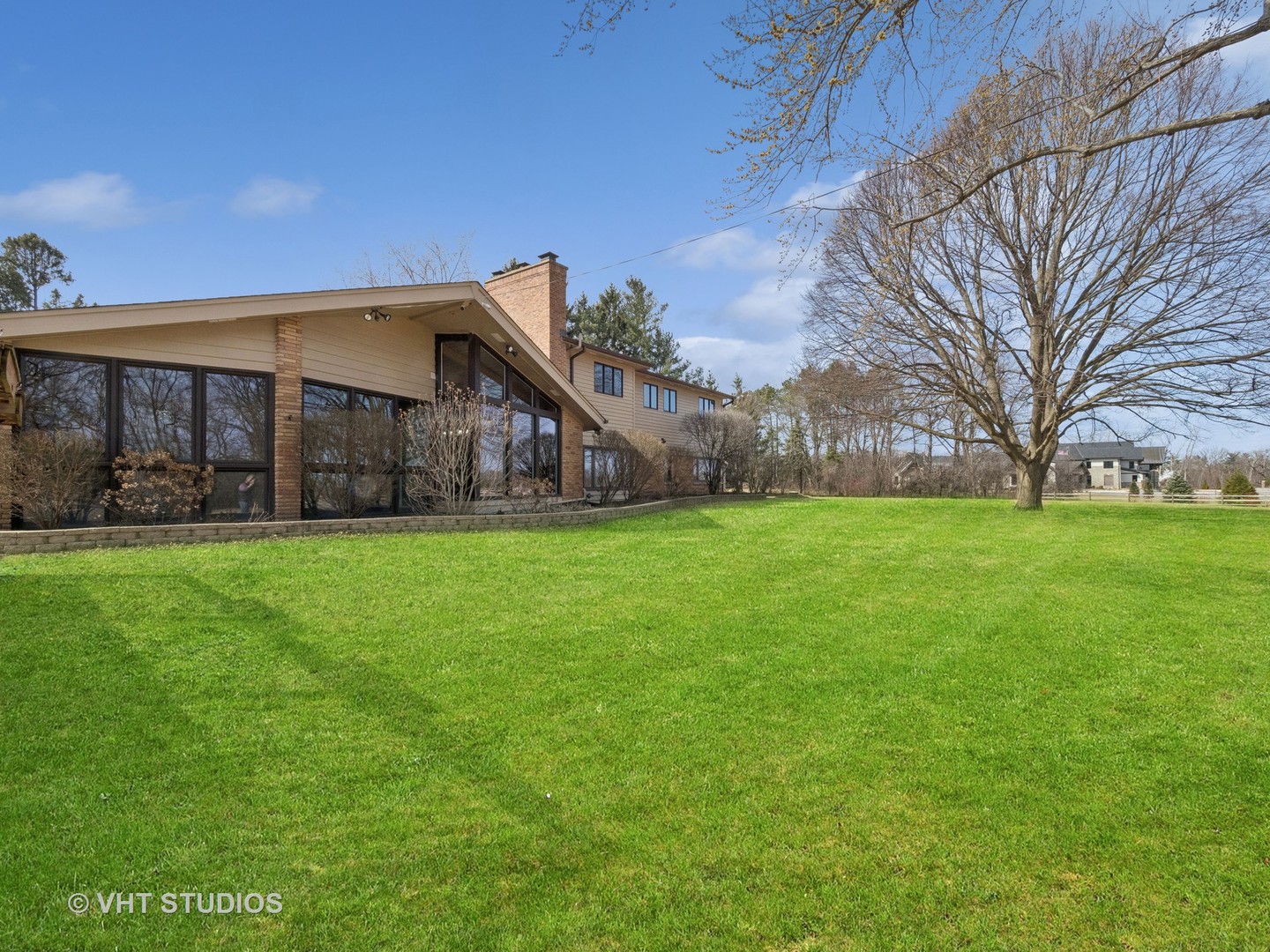 3305 Old Mchenry Road Property Photo 2