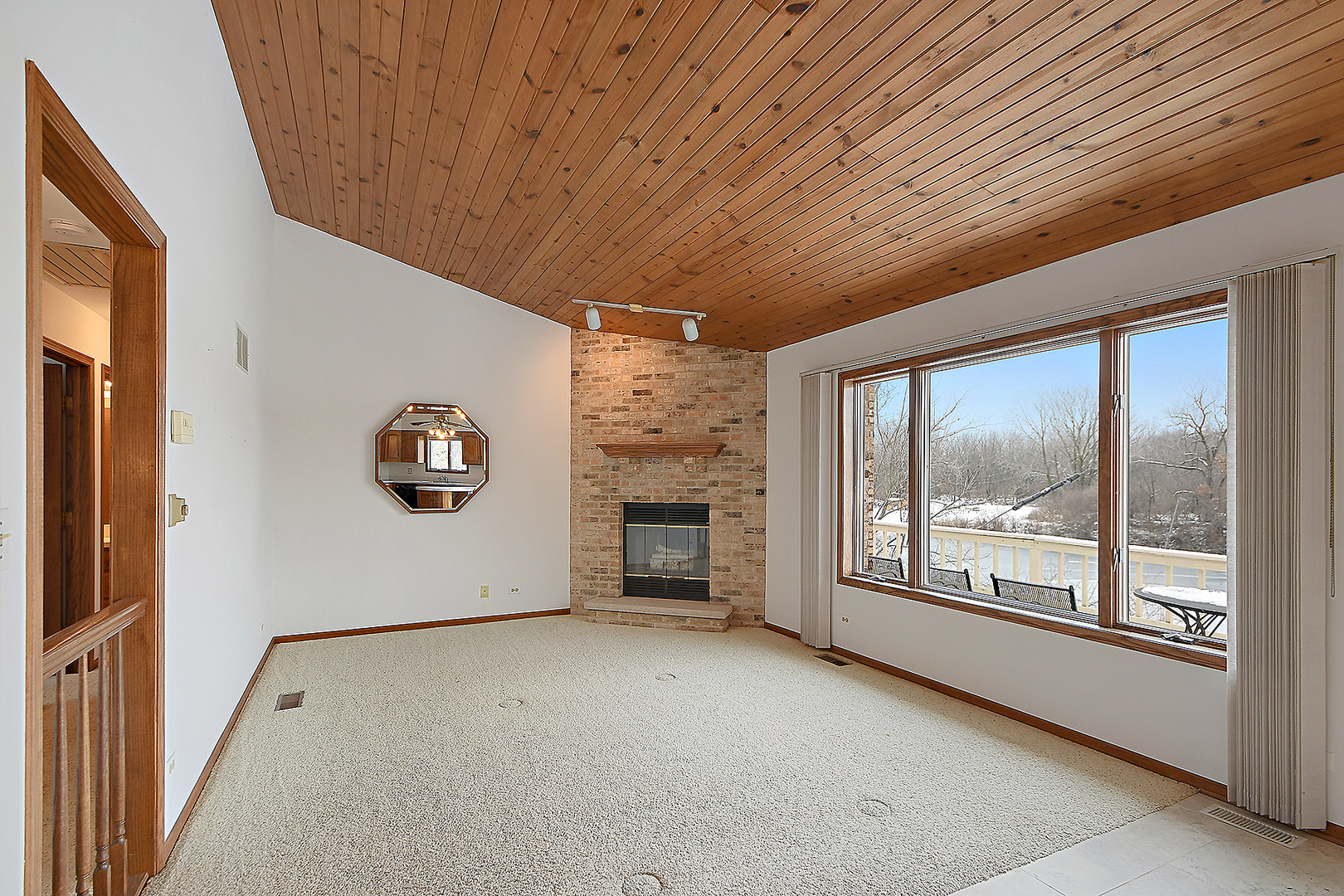 2435 Wahoo Court Property Photo 3