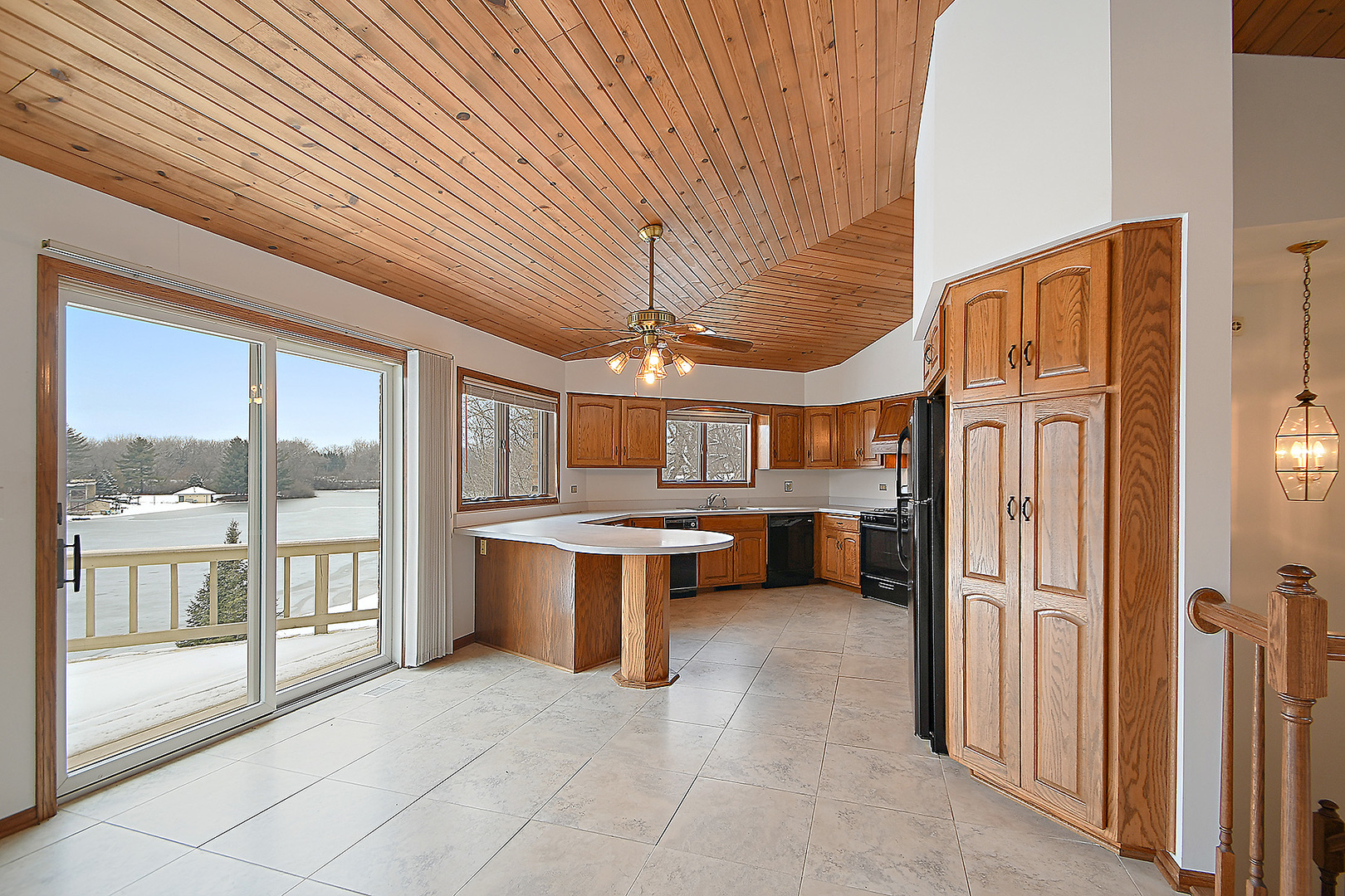 2435 Wahoo Court Property Photo 8