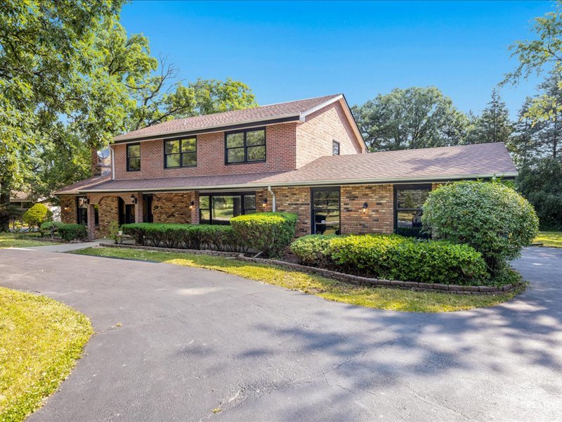 41 Bradford Lane Property Photo