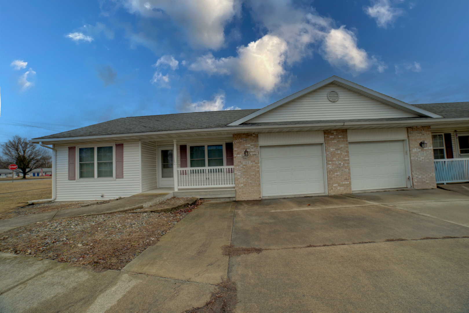 112 Fleming Ct Property Photo
