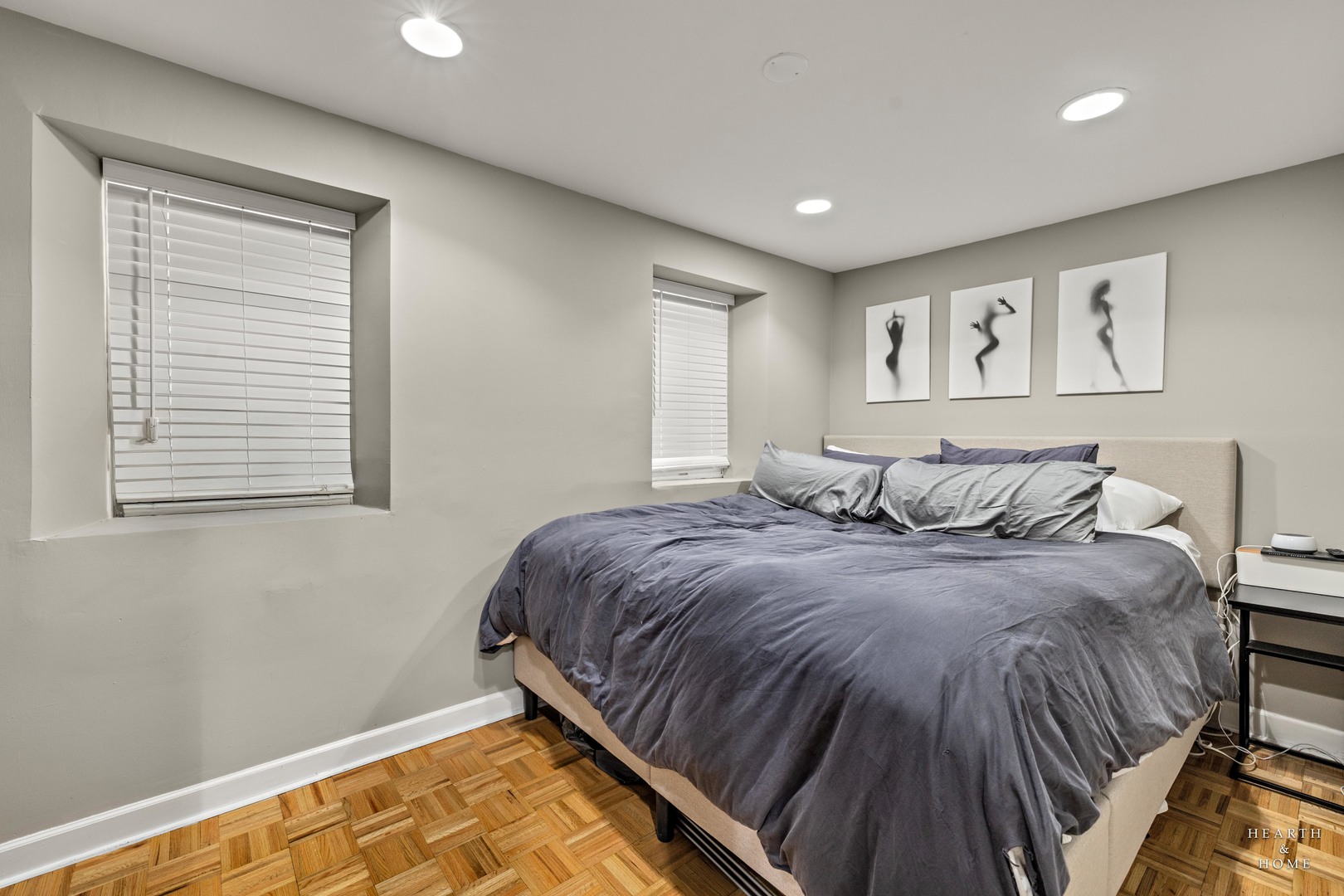 3440 N Kilbourn Avenue Property Photo 25