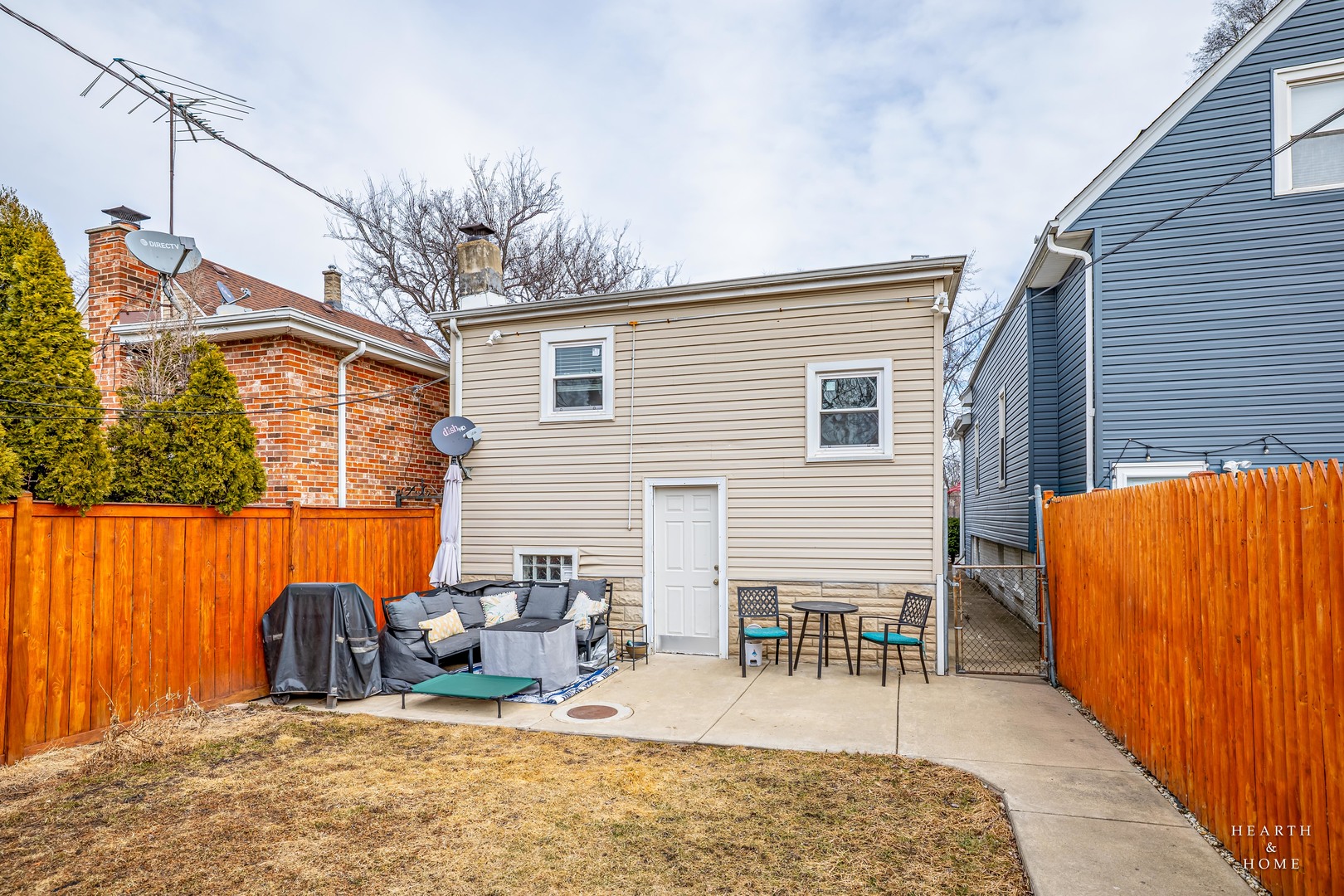 3440 N Kilbourn Avenue Property Photo 28