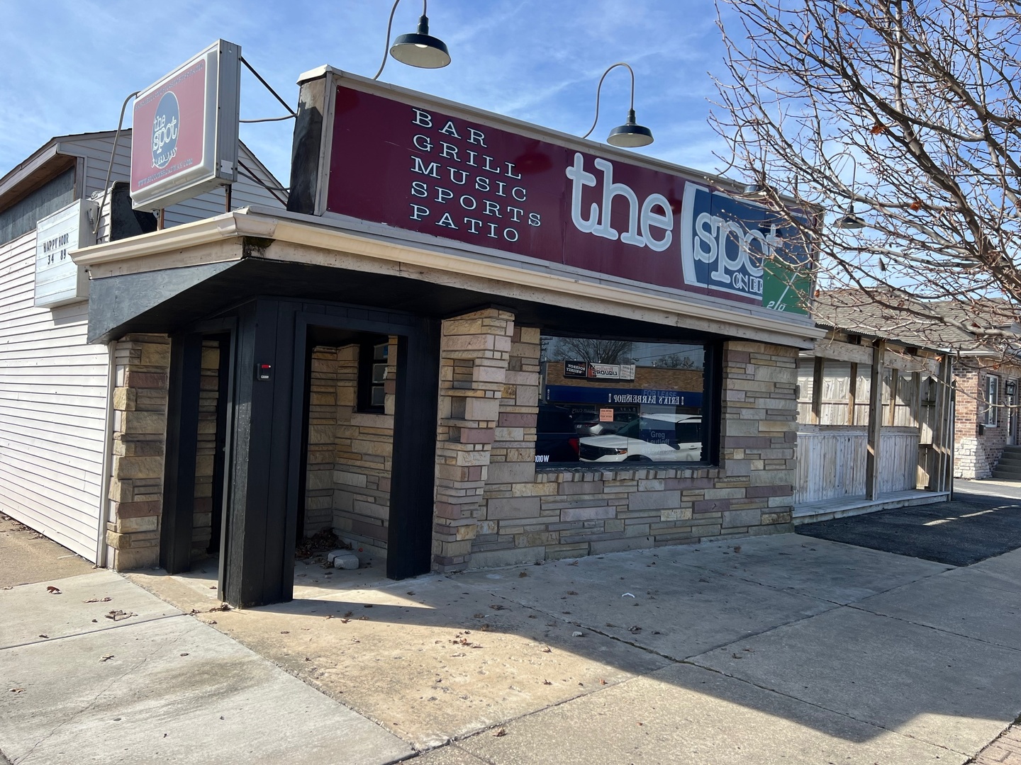 1010 W Broadway Street Property Photo