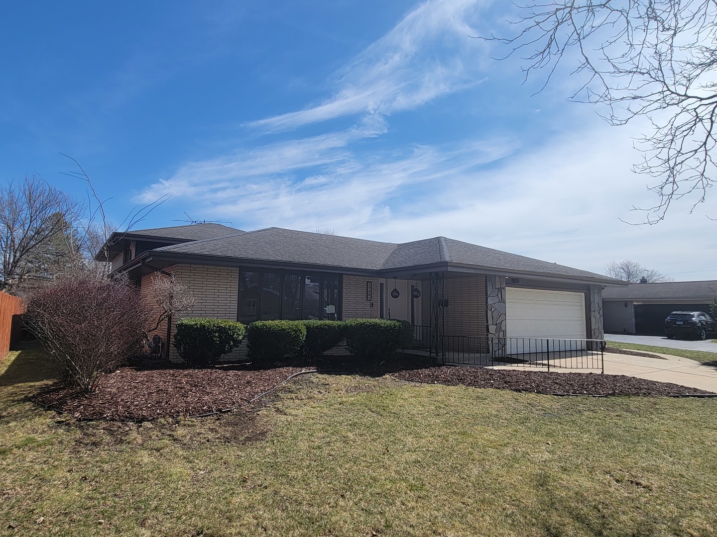 17121 Greenwood Avenue Property Photo