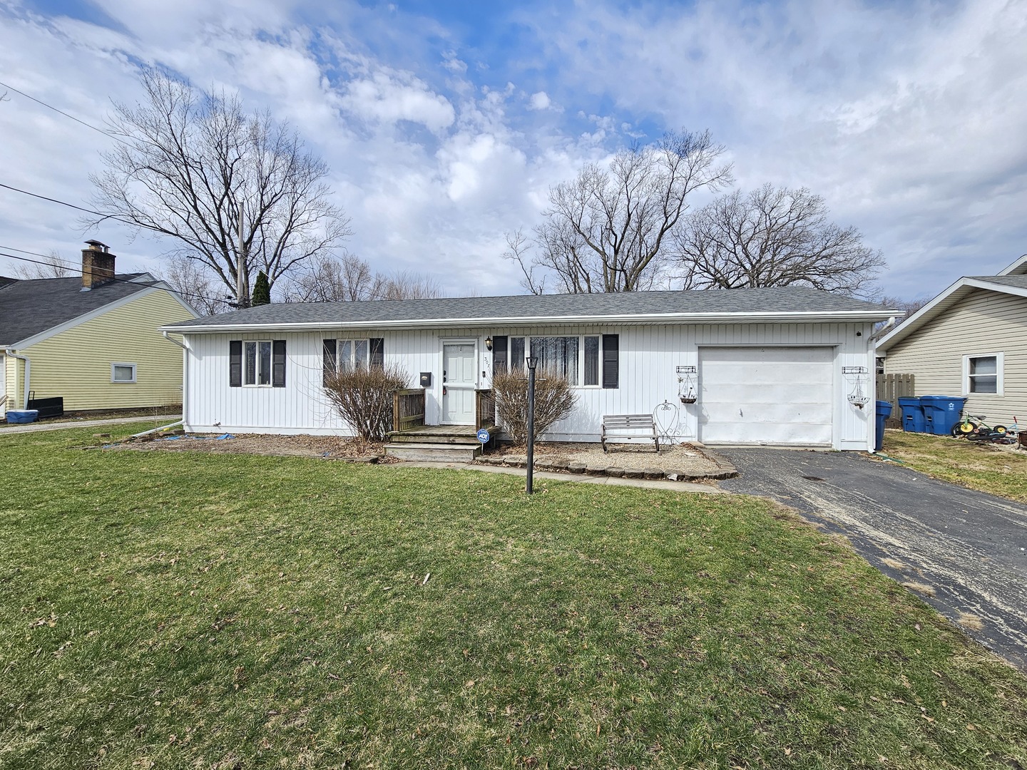 307 S Lincoln Street Property Photo
