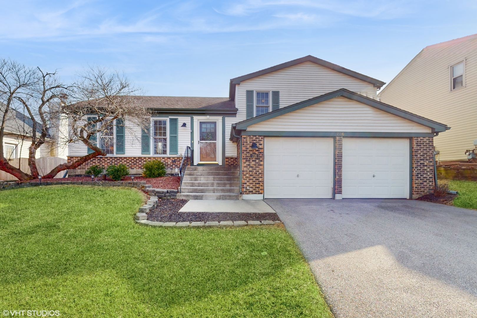 Carol Stream Real Estate Listings Main Image