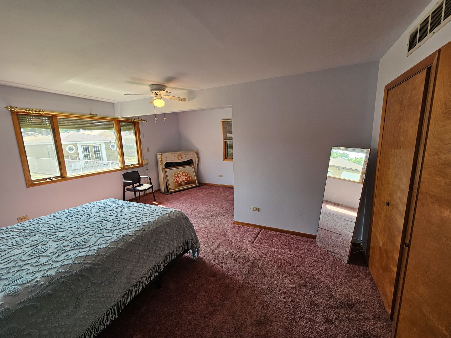 8605 S Calumet Avenue Property Photo 15