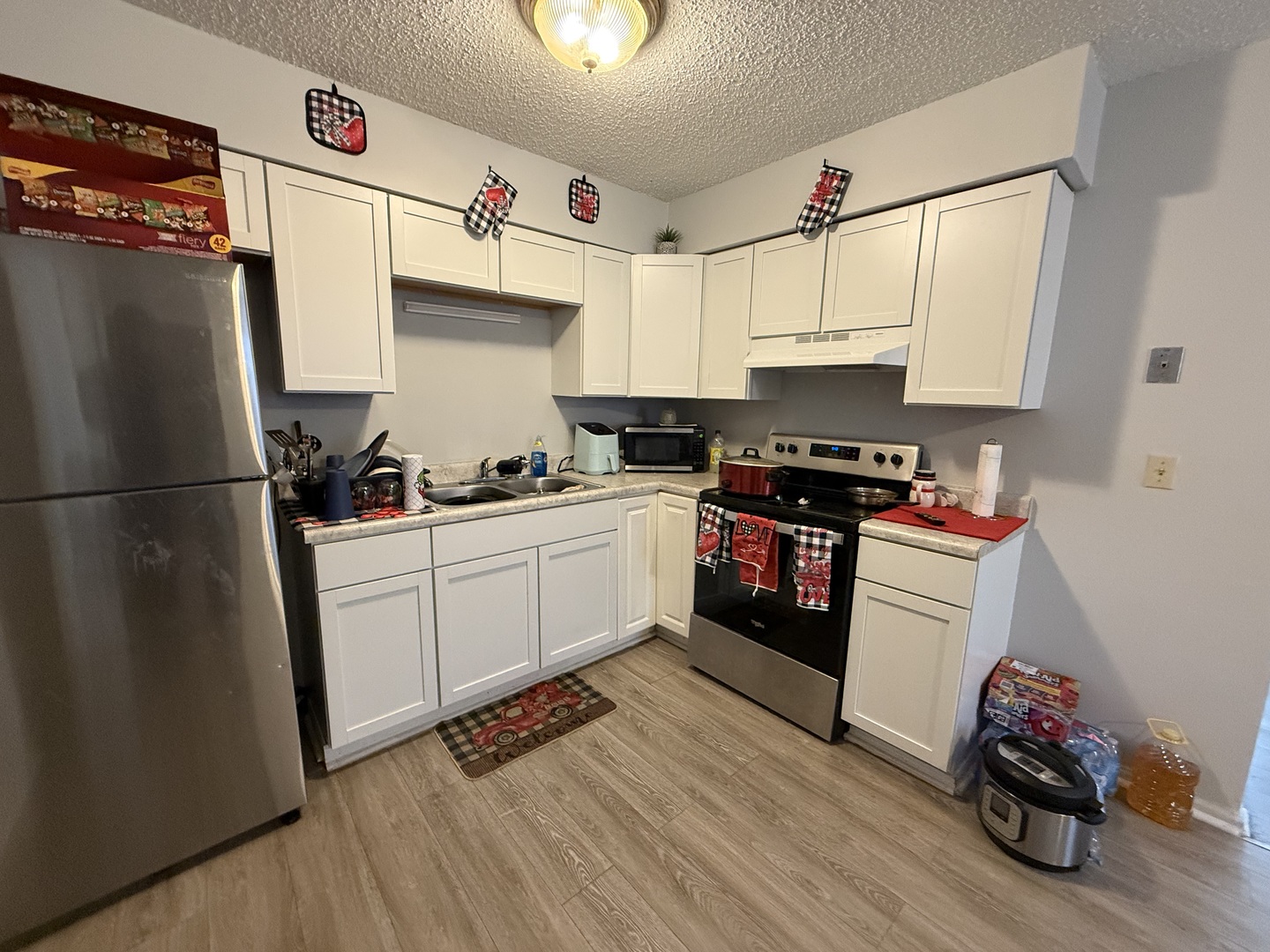 735 N Harrison Avenue Property Photo 4
