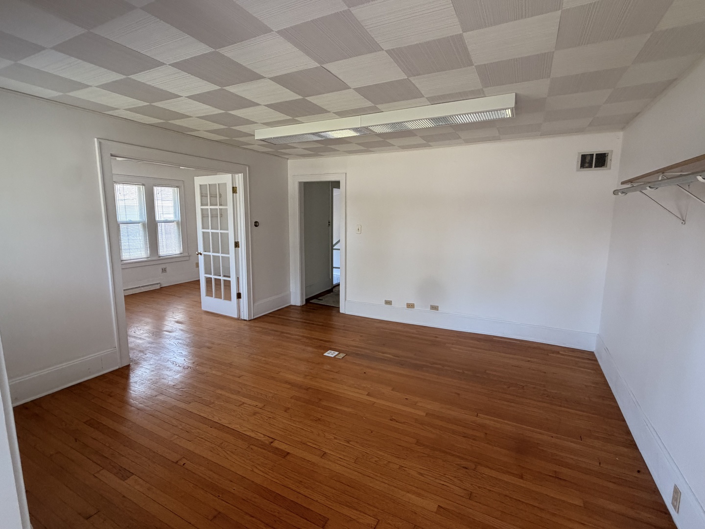 1111 Sherman Avenue Property Photo 2