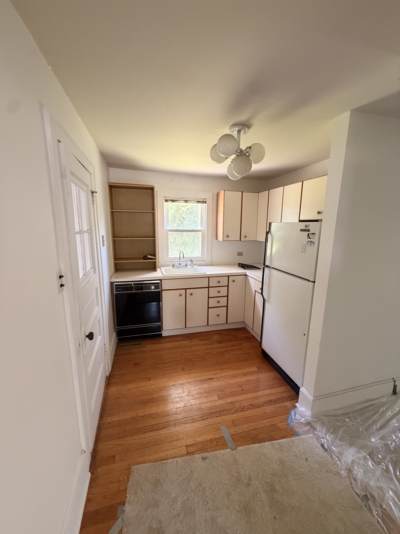 1111 Sherman Avenue Property Photo 4