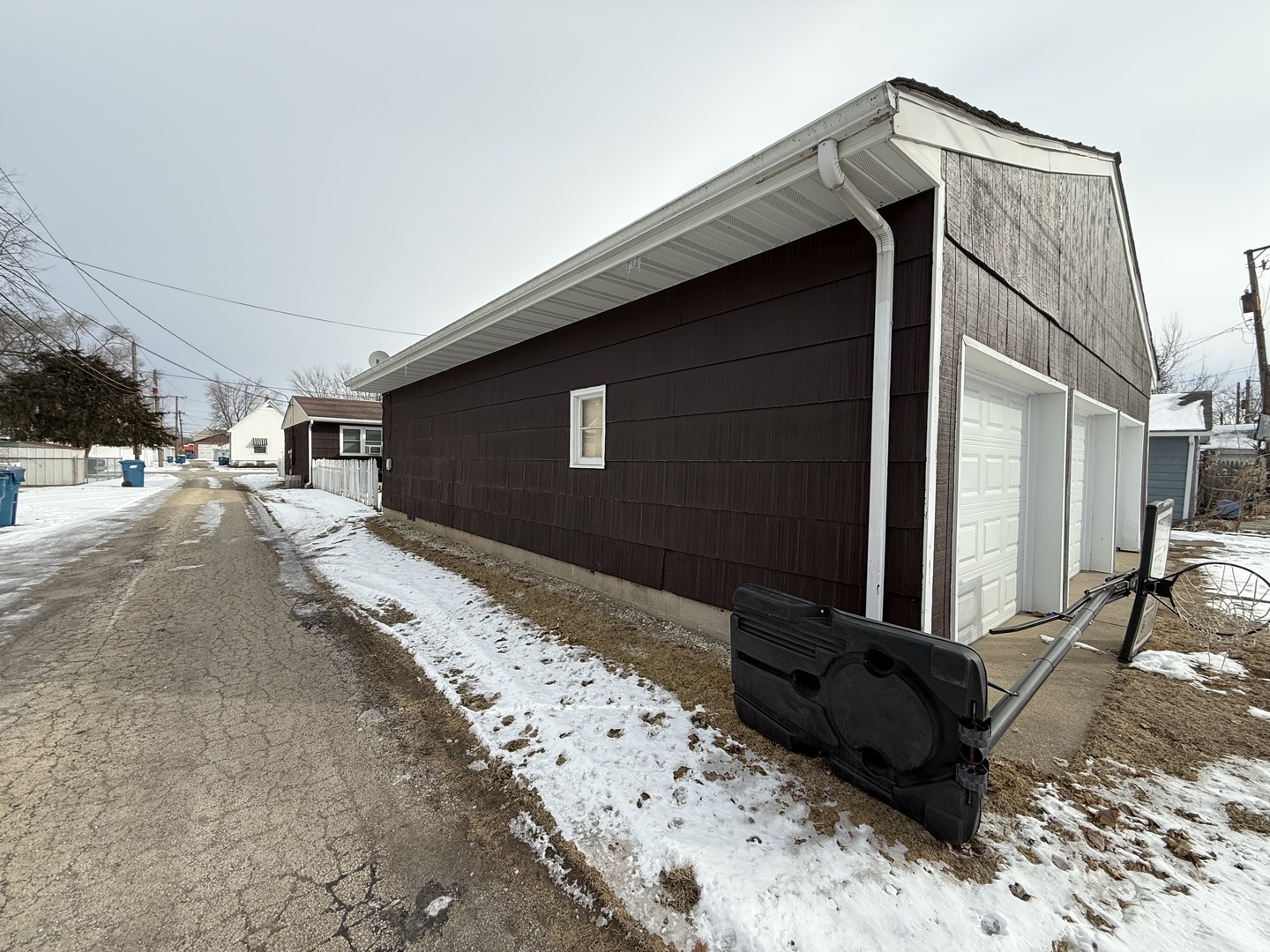 1060 W Hickory Street Property Photo 6