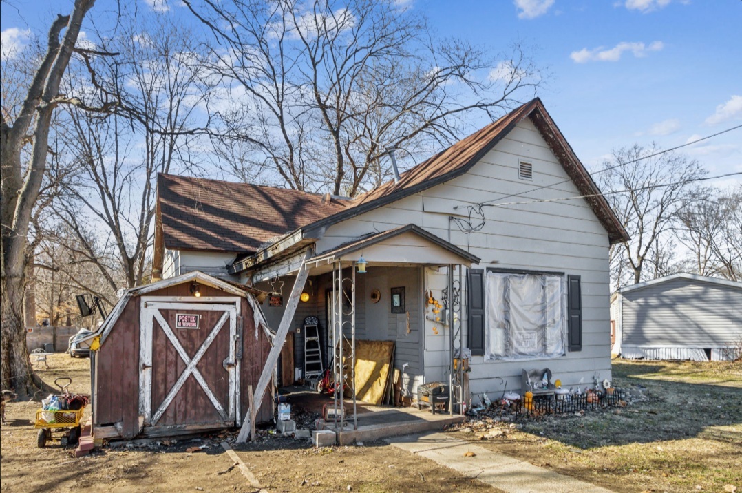 Hutsonville Real Estate Listings Main Image