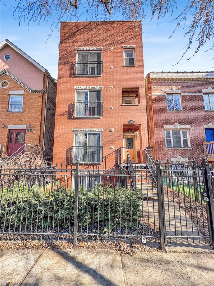 2841 N Damen Avenue 2 Property Photo