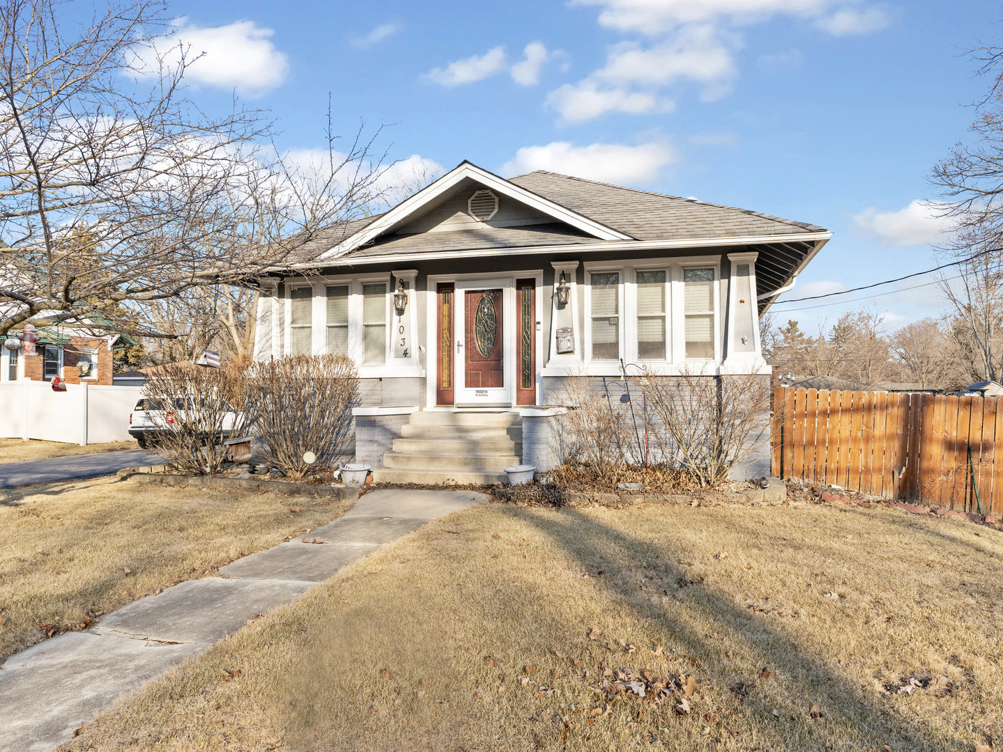 1034 N 5th Avenue Property Photo