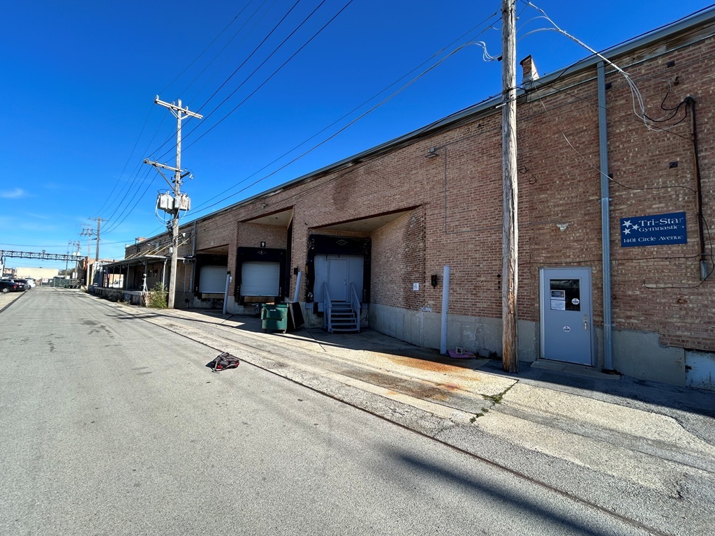 1401 S Circle Avenue Property Photo 4