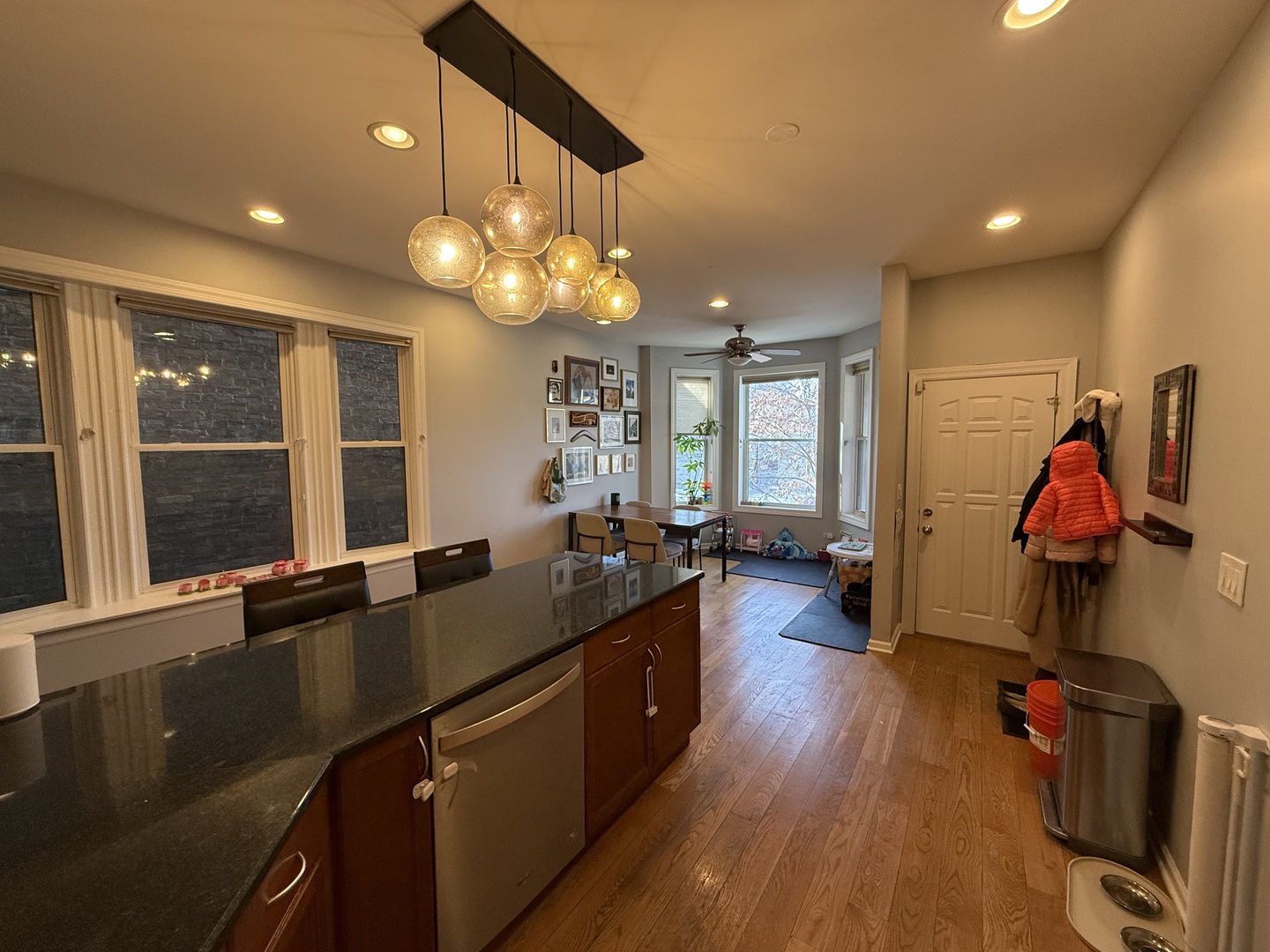 1521 N Bell Avenue Property Photo 3