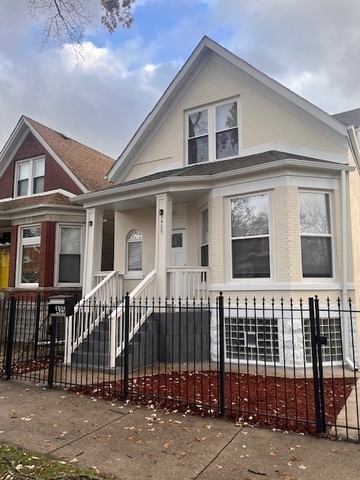 3425 W Carroll Ave Property Photo