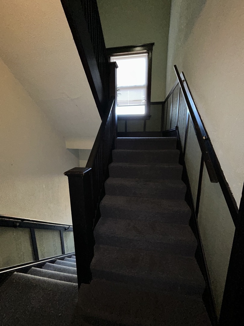 7345 S Calumet Avenue Property Photo 2