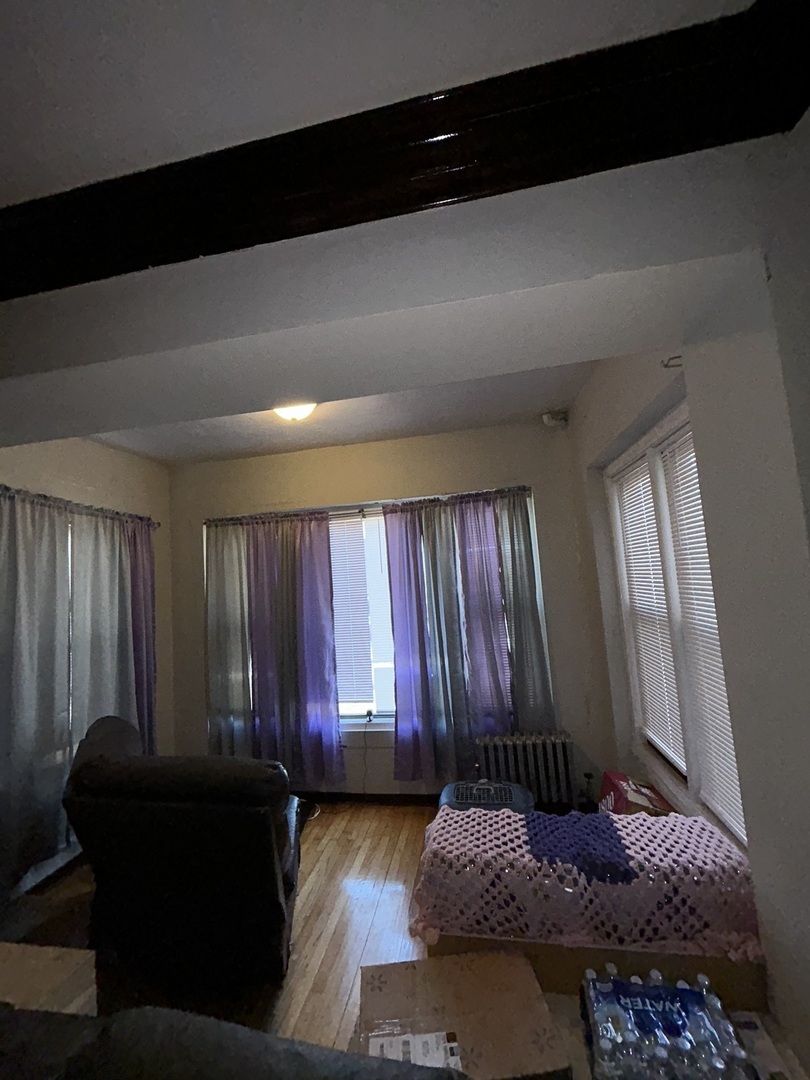 7345 S Calumet Avenue Property Photo 10