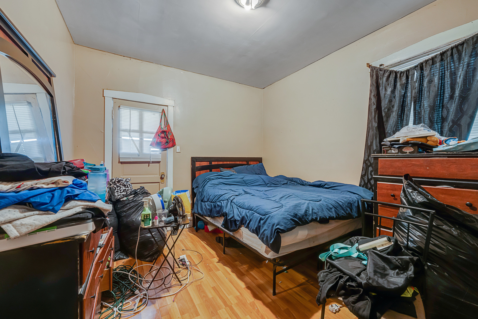 4312 W Potomac Avenue Property Photo 7
