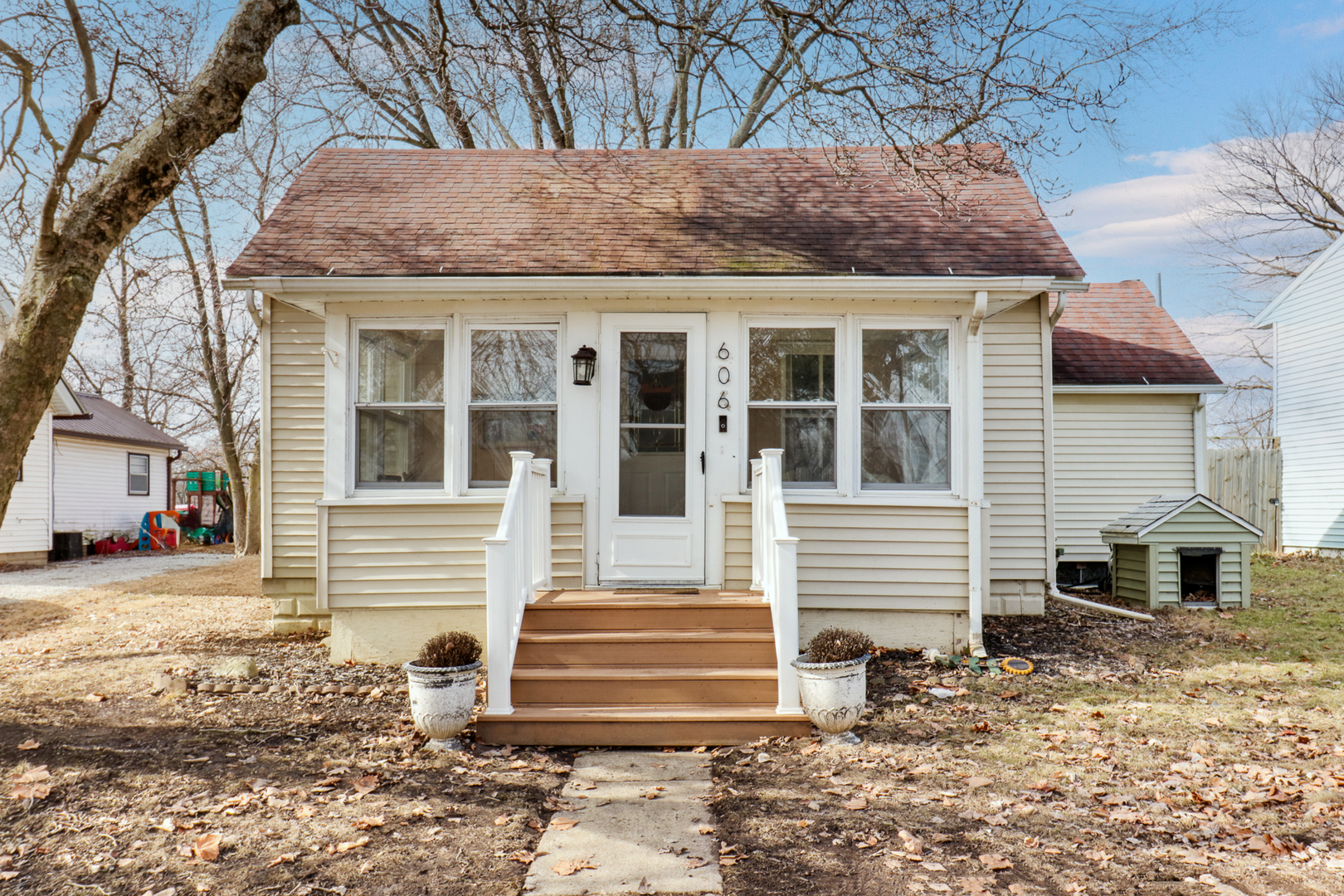 606 Se Vine Street Property Photo